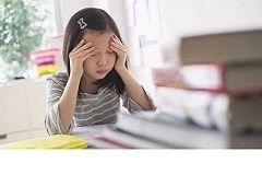 8歲女兒注意力不集中的原因有哪些？這幾點要重視