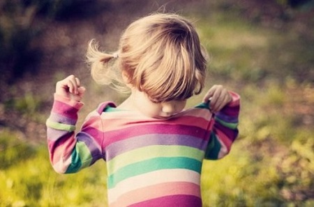 孩子不專注的表現(xiàn)會(huì)更加的浮躁多動(dòng)無(wú)法安靜